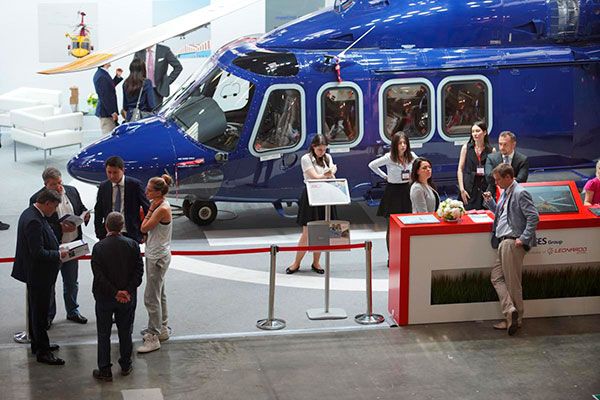 Аренда автобусов с водителем в Москве для гостей и участников международной выставки вертолетной индустрии HeliRussia-2020